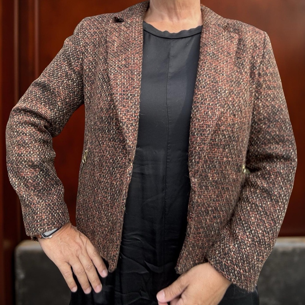 Chic Tweed Blazer in Rich Brown